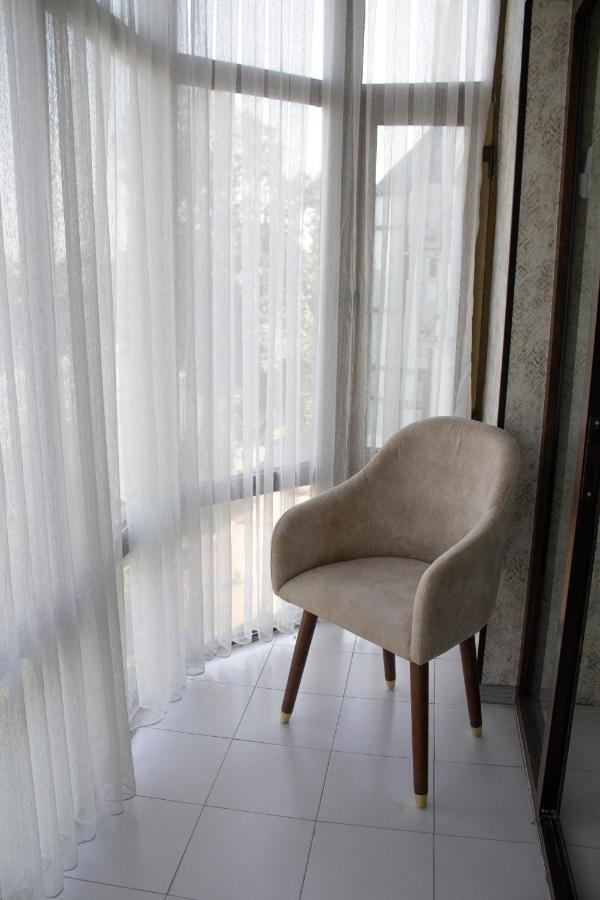 Artist Regenci Hotel Tachkent Extérieur photo