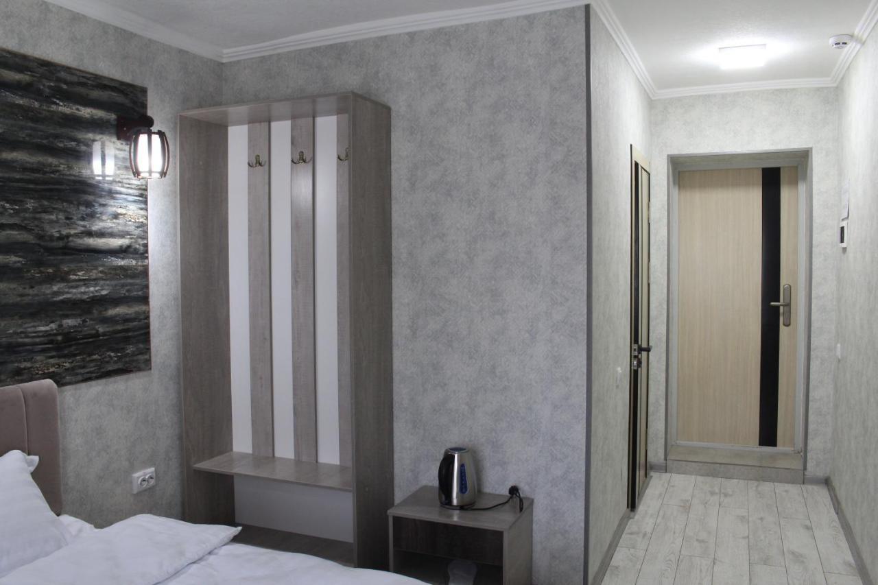 Artist Regenci Hotel Tachkent Extérieur photo