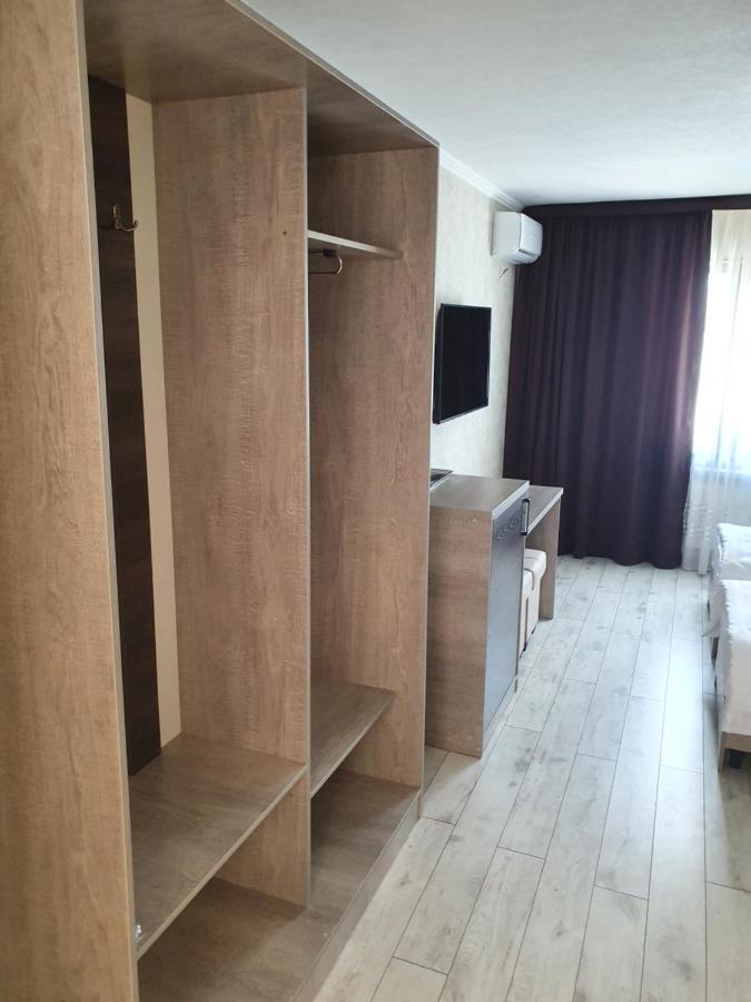 Artist Regenci Hotel Tachkent Extérieur photo