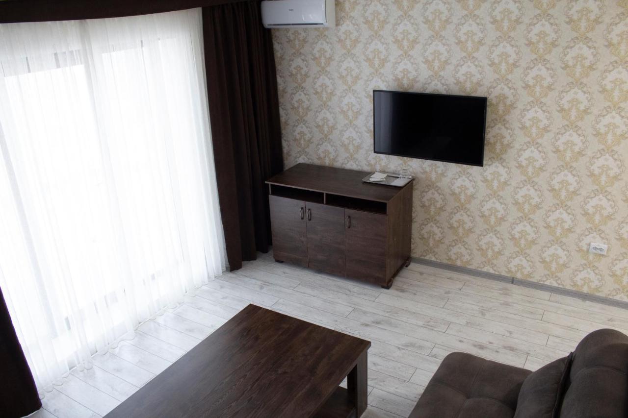 Artist Regenci Hotel Tachkent Extérieur photo